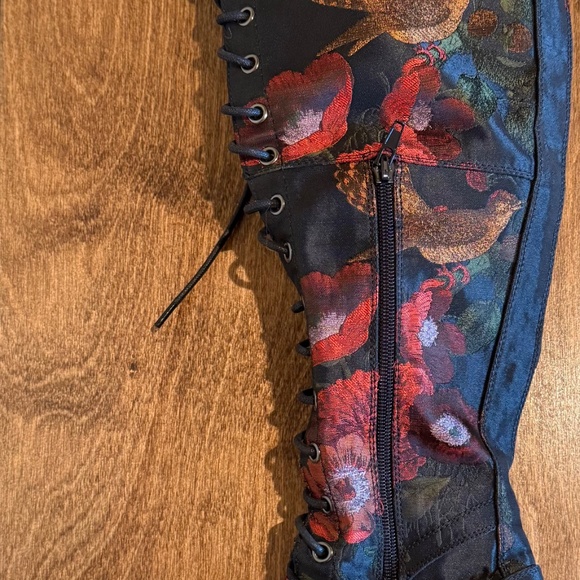 Jeffrey Campbell embroidered lace up boots size 7.5m - Picture 5 of 5